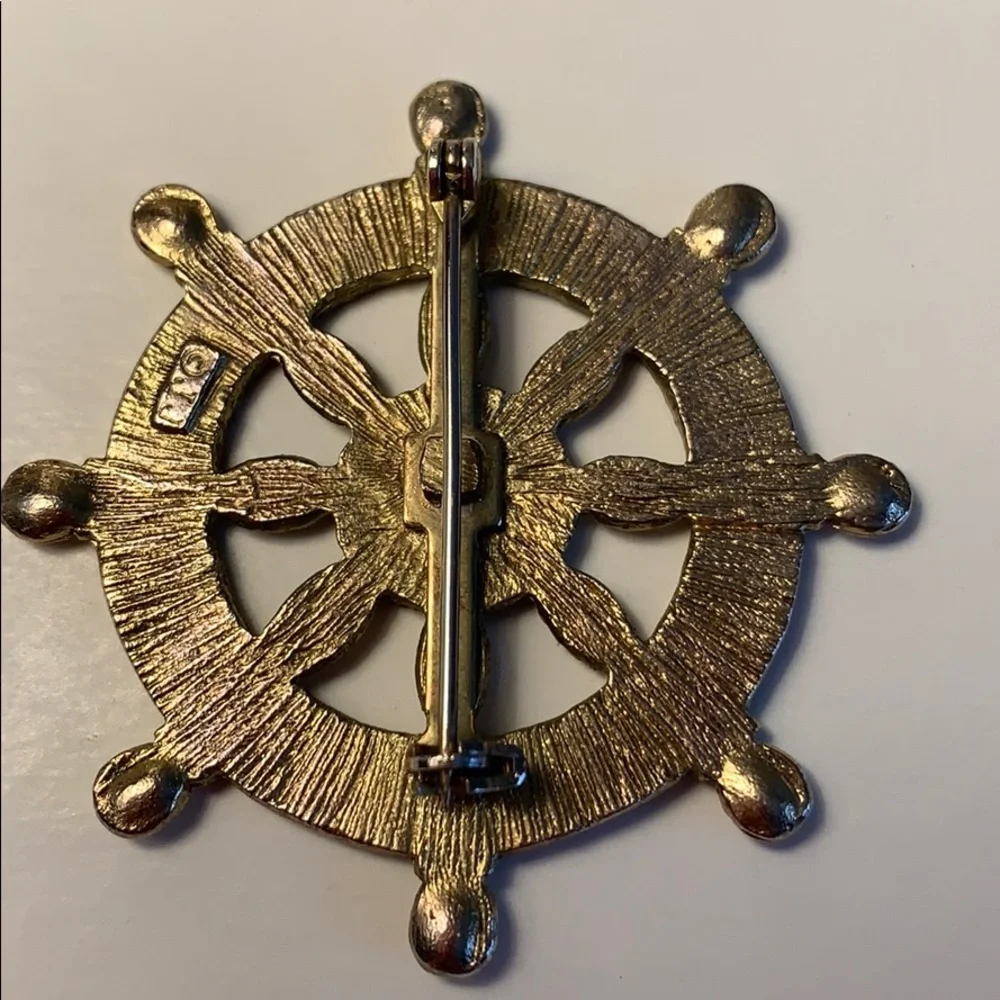 VTG JJ Ship Wheel Nautical Enamel Brooch Gold Tone Jonette Jewelry Co Patriotic